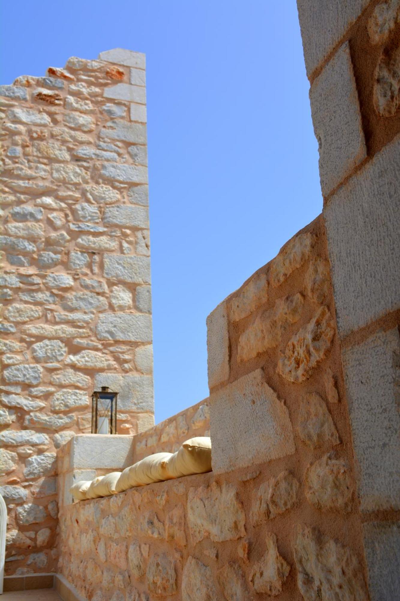 Готель Olea Pyrgos Dirou Номер фото